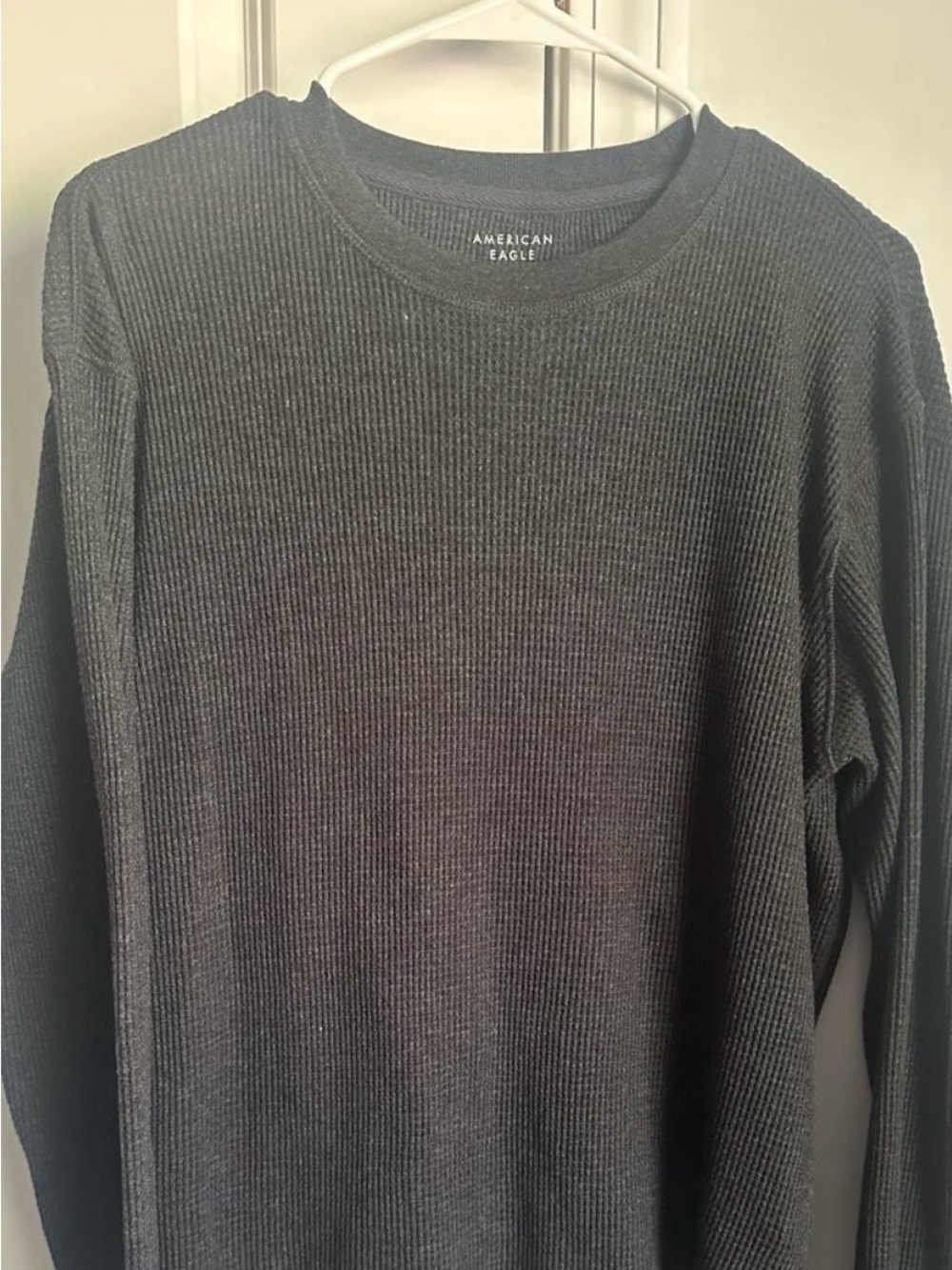 American Eagle Outfitters Men's Black Crewneck Thermal Sweater